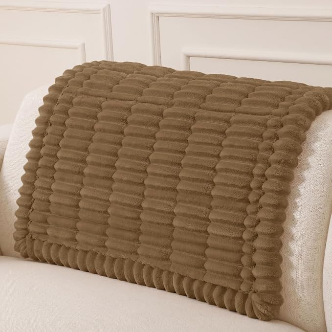 hyha Couch Cover for Dogs, Washable Non Slip Plush Flannel Sofa Protector | Thick Flannel, Anti-Slip Backing, Pet Hair & Scratch Protection, Fits Sofa & Loveseat (35.4" x 35.4") by hyha
