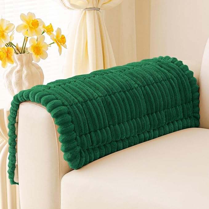hyha Couch Cover for Dogs, Washable Non Slip Plush Flannel Sofa Protector | Thick Flannel, Anti-Slip Backing, Pet Hair & Scratch Protection, Fits Sofa & Loveseat (27.6" x 27.6") by hyha