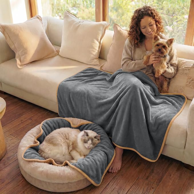 Luciphia Waterproof Pet Blanket, Washable Reversible Sherpa Fleece Throw | Liquid-proof furniture protector for bed and couch, soft reversible sherpa fleece for dogs, cats grey, XS - Image 4