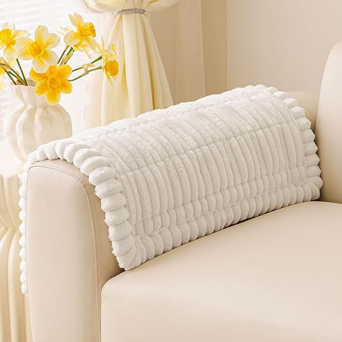 Smiry Couch Cover for Dogs, Non Slip Washable Sofa Protector for Pets | Soft Furniture Cover for Leather & Fabric Couches, Cozy Protect Against Fur, Dirt & Messes, Pet Friendly, 27.6"x27.6" by Smiry