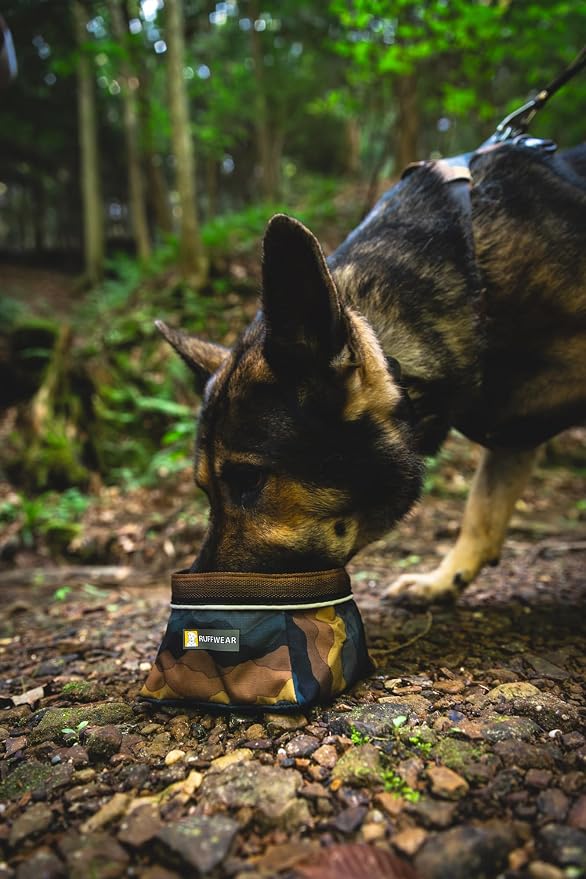 Ruffwear, Quencher Collapsible Dog Bowl, Coastal Mountains, Medium | Packable Food & Water Bowl with Waterproof Lining, Water-Resistant Shell, & Reflective Trim, Lightweight, 4.2 Cups (1 L) - Image 2