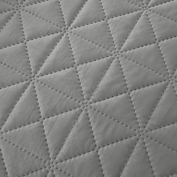 Ameritex Sofa Cover Waterproof for Seats Couch Cover for Dogs Pet Couch Cover Velvet for Chair Loveseat Sofa Machine Washable - Image 6