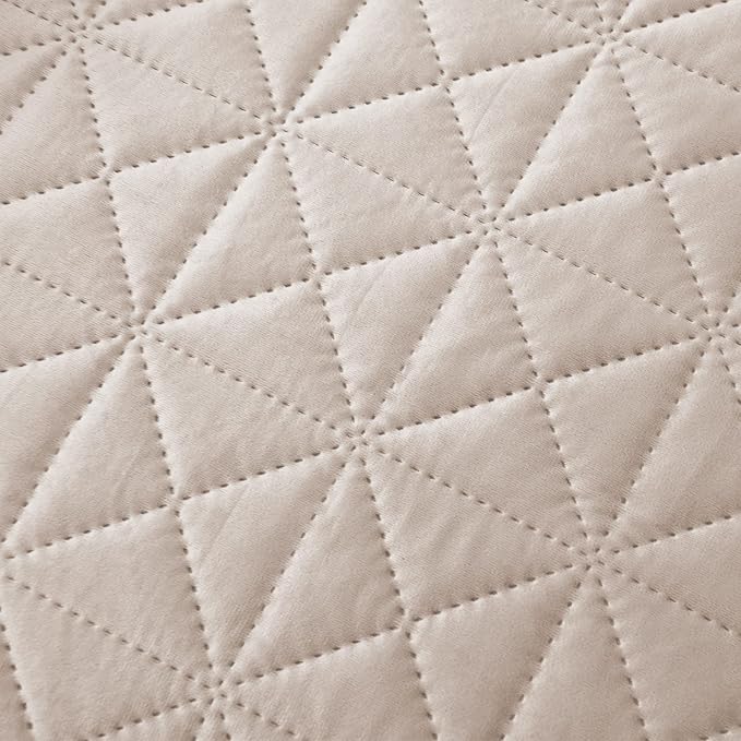 Ameritex Sofa Cover Waterproof for Seats Couch Cover for Dogs Pet Couch Cover Velvet for Chair Loveseat Sofa Machine Washable - Image 7