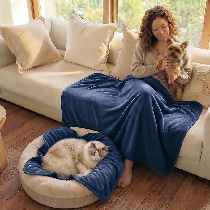 Luciphia Waterproof Pet Blanket, Washable Reversible Sherpa Fleece Throw | Liquid-proof furniture protector for bed and couch, soft reversible sherpa fleece for dogs, cats blue, XS - Image 4