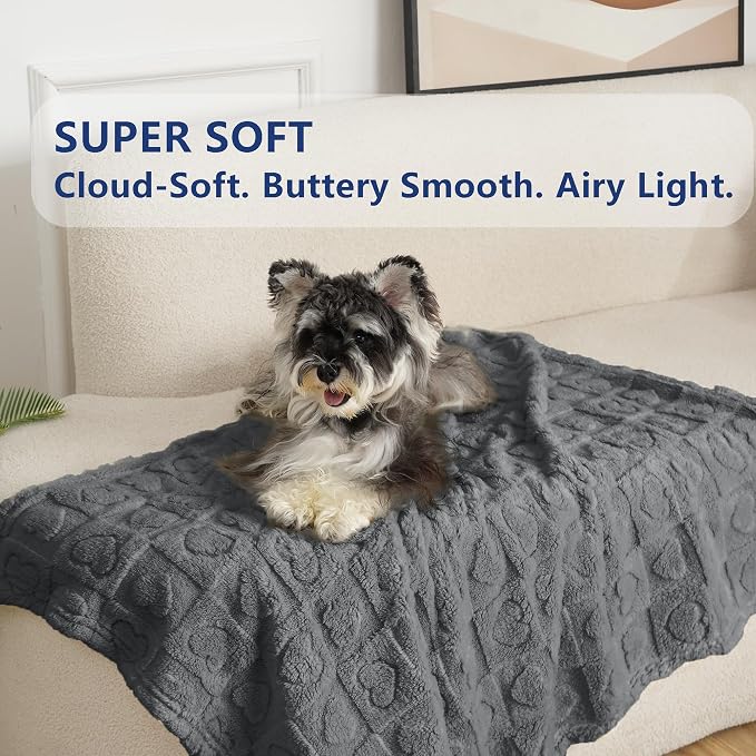 gogobunny Large Pet Blanket for Dogs Cats, Ultra Soft 300GSM Coral Fleece Washable Furniture Protector for Couch Bed Car Seat, Calming Crate Mat Blanket for Large Breeds, Grey, 40x50IN - Image 3