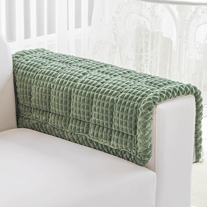 Couch Cover for Dogs Washable, Non-Slip Pet Couch Covers for Sofa, Fuzzy Dog Couch Cover Mat, Thick, Soft, Plush Couch Cushion Covers for Sofa Protector (Green, 27.6" x 27.6"/70 x 70cm) by Disayu