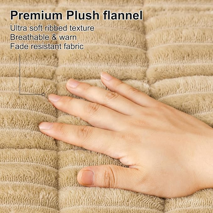 Smiry Couch Cover for Dogs, Non Slip Washable Sofa Protector for Pets | Soft Furniture Cover for Leather & Fabric Couches, Cozy Protect Against Fur, Dirt & Messes, Pet Friendly, 35.4"x35.4" - Image 5