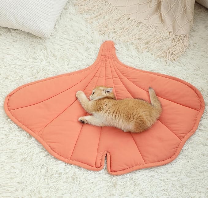 Letalong 31 X 25 Inch Leaf Shaped Cotton Cat Bed Pad, Warming Cat Mat, Pet Warming Pad for Cats, Warmer Mat for Feral and Indoor Cats, 2025 Enlarged and Thickened Leaf Beds - Image 5
