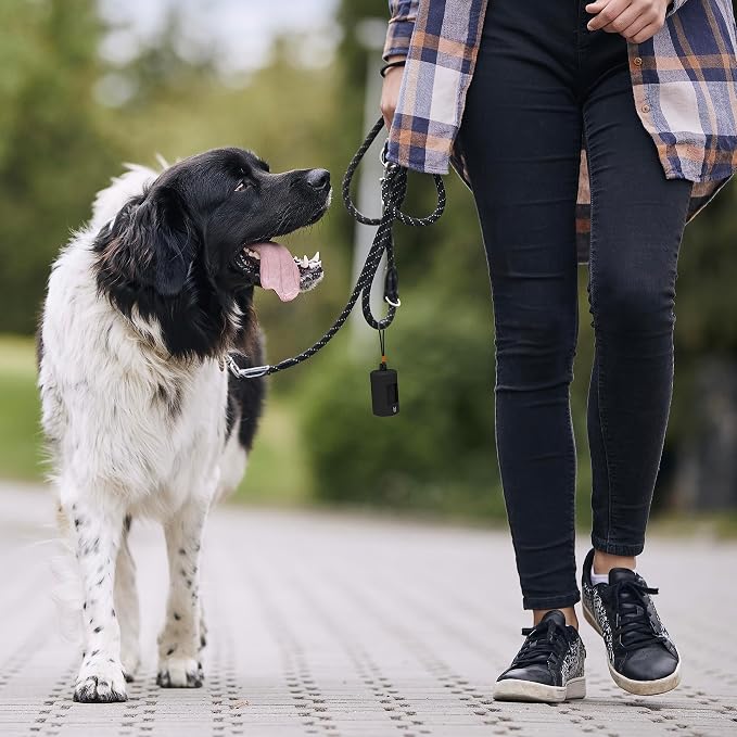 SVD.PET Retractable Dog Poop Bag Holder with 15 Waste Bags | Stretchy lanyard, fits all dog leashes, compatible with hollow cardboard core waste bag rolls, portable for daily dog walking - Image 4